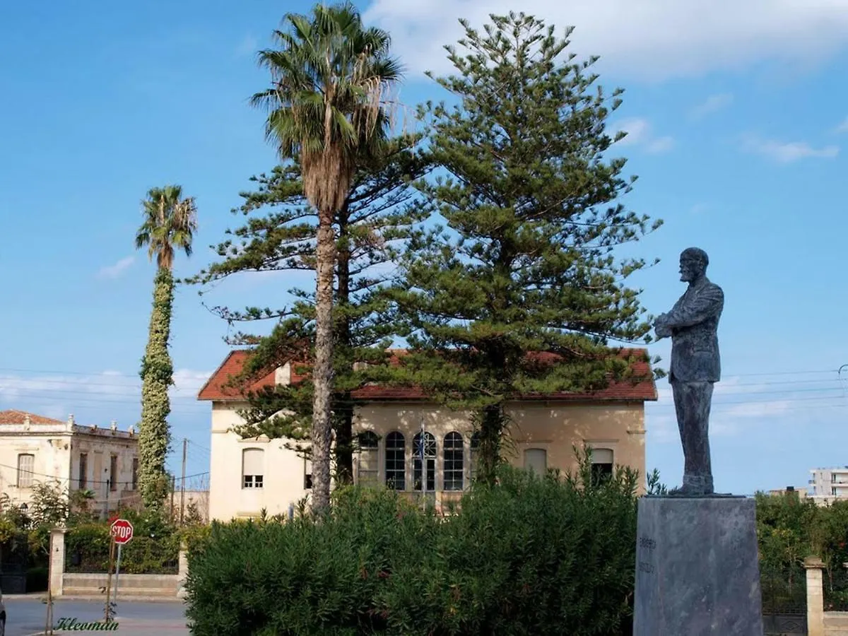 Cozy One-Bedroom Apartment In Halepa, Chania Chania