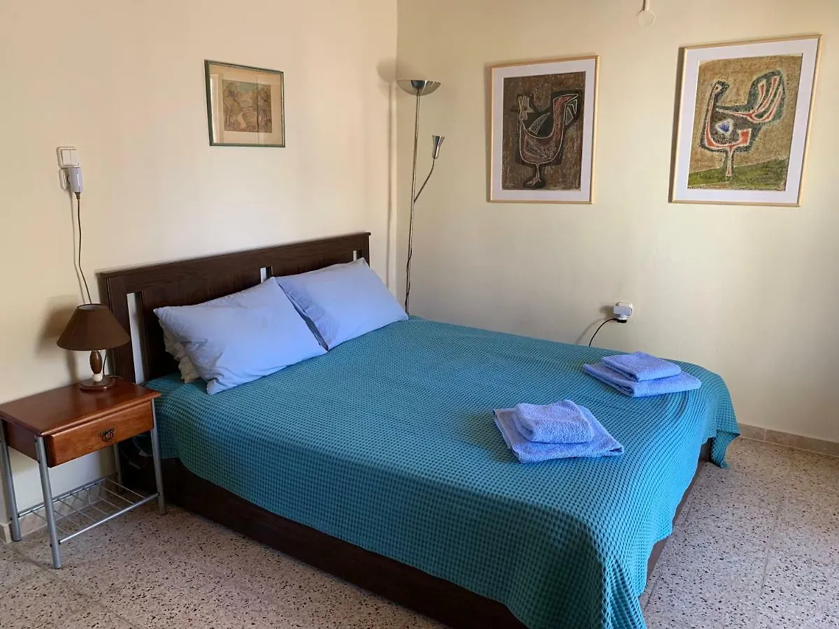 Cozy One-Bedroom Apartment In Halepa, Chania Χανιά