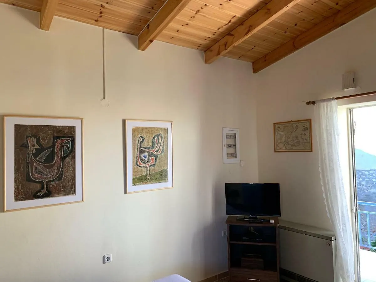 Cozy One-Bedroom Apartment In Halepa, Chania Χανιά